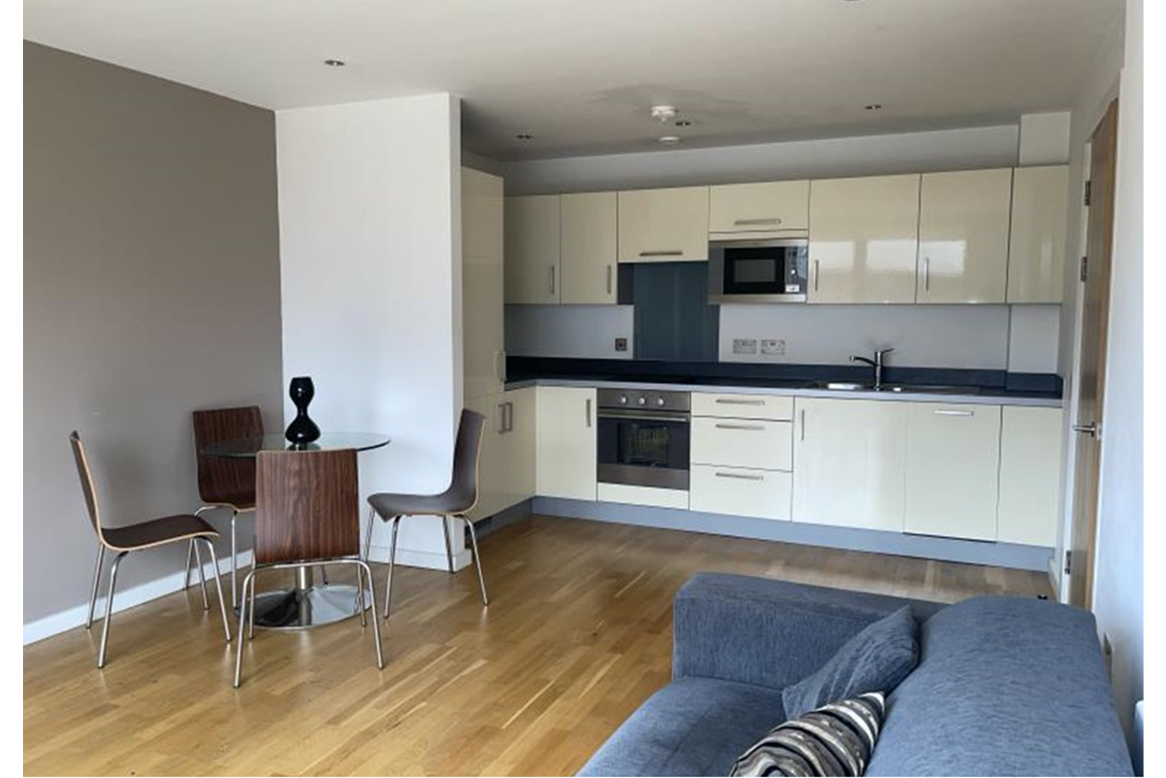 Apartments to Rent by Northern Group at Flint Glass Wharf, Manchester, M4, kitchen dining area