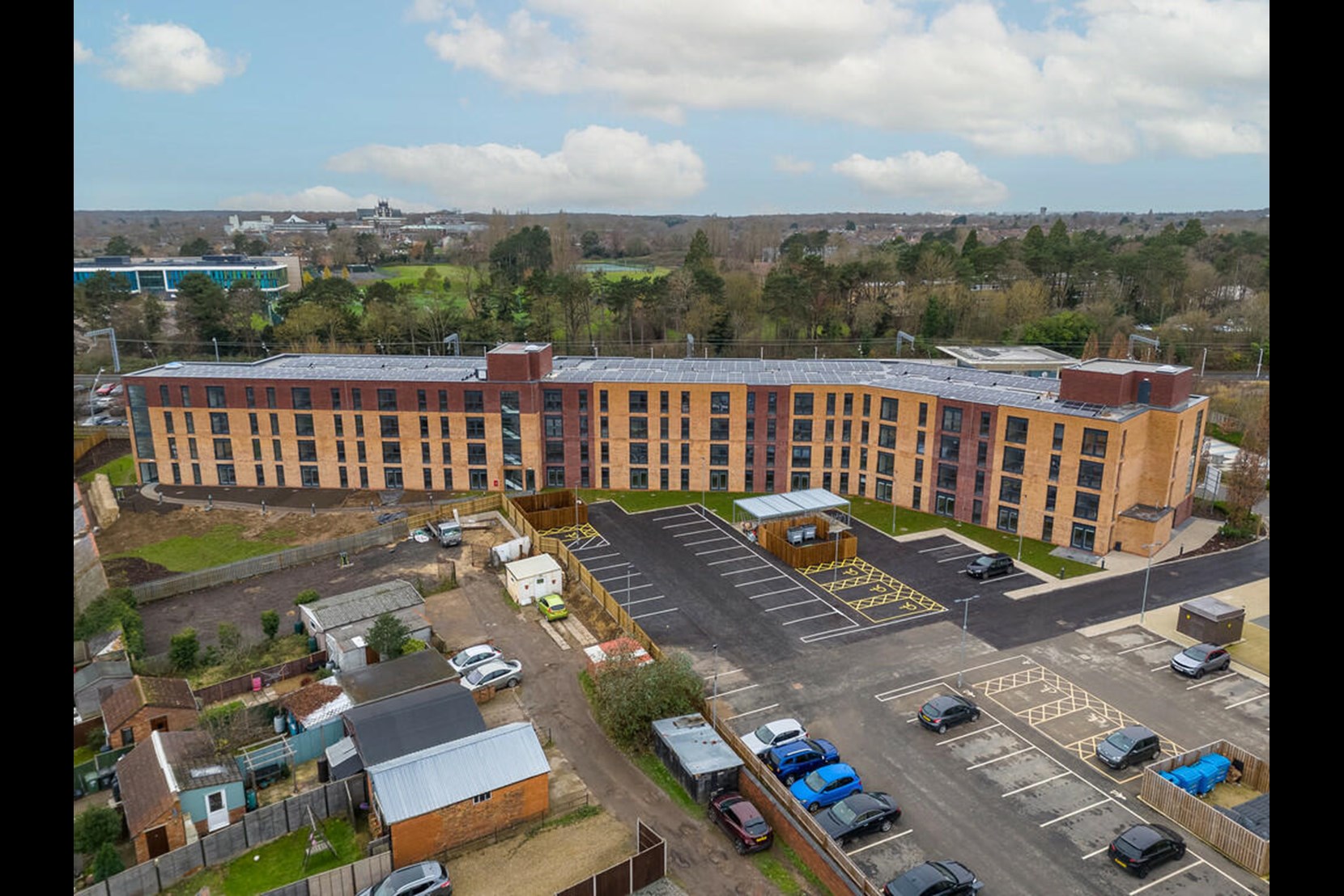 Apartments to Rent by Una Living in Hunslet House, Corby, NN17, building panoramic