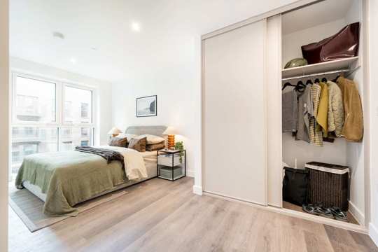 Apartments to Rent by Berkeley Living in Navigator Place, Kidbrooke Village, Lewisham, SE3, bedroom
