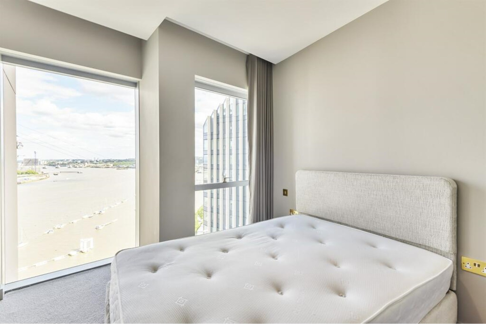 Apartments to Rent by Greenwich Peninsula at Upper Riverside, Greenwich, SE10, bedroom