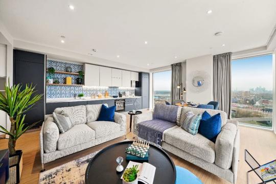 17B Skylark Point