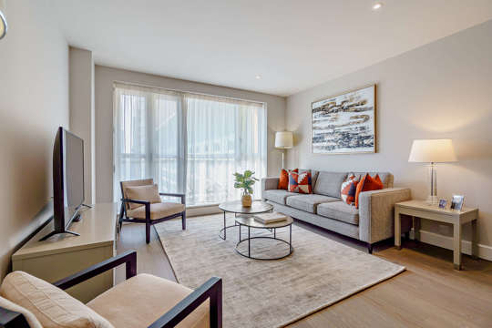 Apartments to Rent by Residential Land in Circus Apartments, Canary Wharf, Greater London, E14, living area