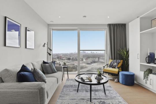 17D Skylark Point