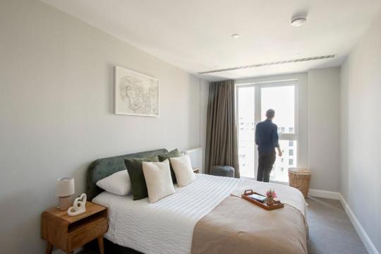 Apartment-Allsop-The-Lark-Nine-Elms-Wandsworth-London-Interior-Bedroom