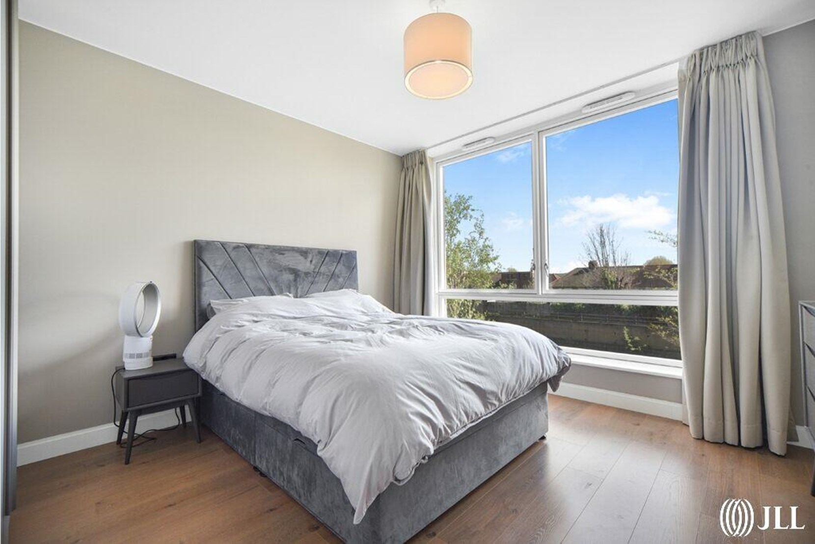 Houses and Apartments to Rent by JLL at Sugar House Island, Newham, E15, bedroom