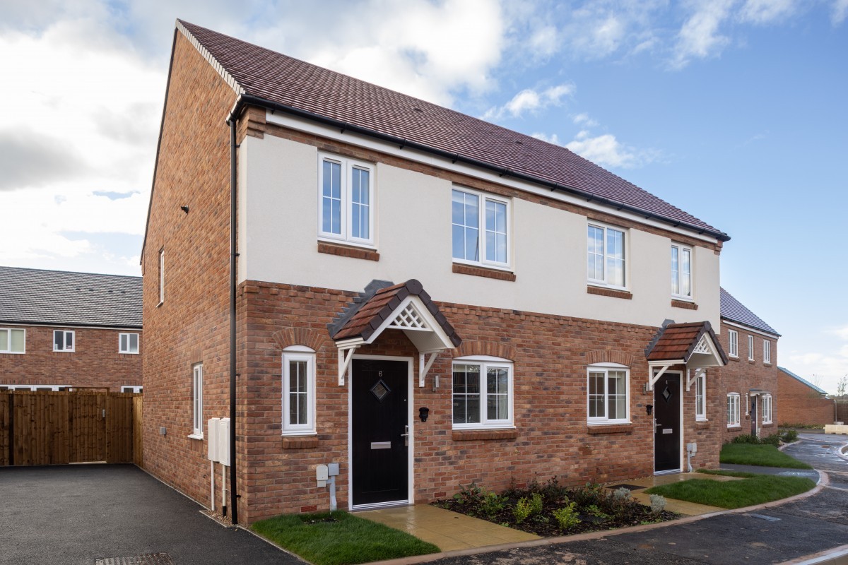 New 3 bedroom House to rent in Houlton, Rugby, Warwickshire Ref96505