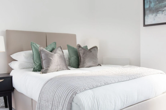 Apartment-Allsop-Vox-Manchester-interior-bedroom