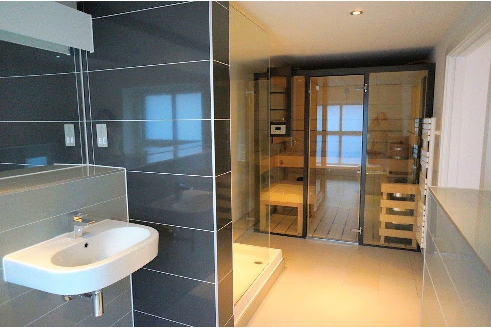 Apartments to Rent by Northern Group at Ice Plant, Manchester, M4, bathroom and sauna area