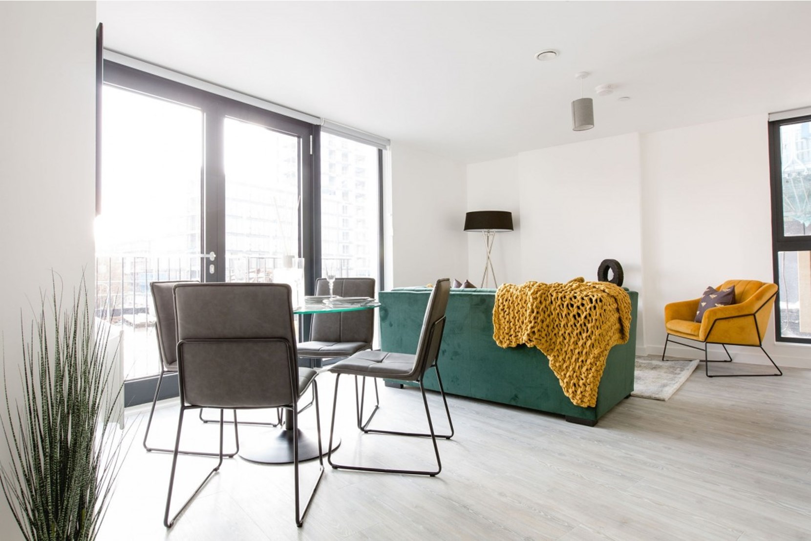 Apartment-Allsop-Vox-Manchester-interior-living-dining-room