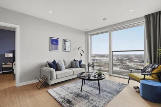 13H Skylark Point
