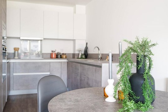 Apartments to Rent by Simple Life London in Ark Soane, Ealing, W3, The Rose kitchen dining area