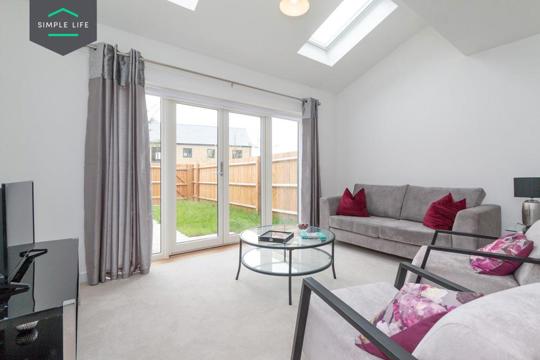 Houses by Simple Life to Rent, The Springham, 4 bedroom house, living area